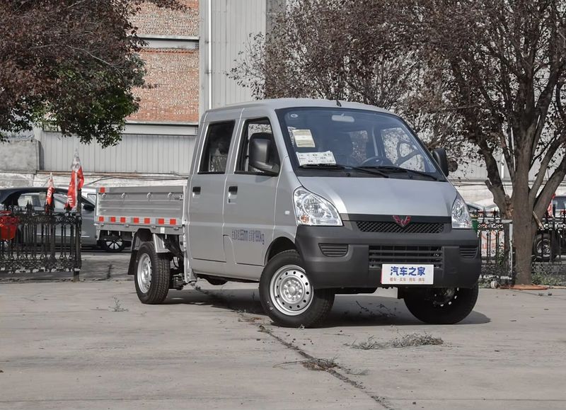 Wuling Rongguang Mini elektromos kisteherautó a hatékony városi logisztikáért 2